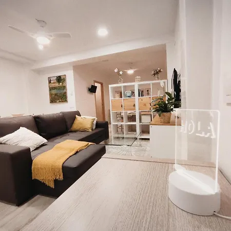 Apartment Aloja Cordoba, Ideal Explorar El Centro Historico Y Centro De La Ciudad Cordoba
